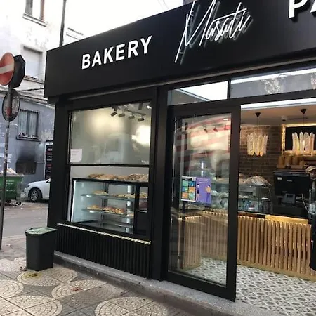 Appartamento Warm In The Center Of City